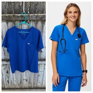 Figs Catarina One Pocket Top Blue scrubs scrub medical hospital short sleeve XL